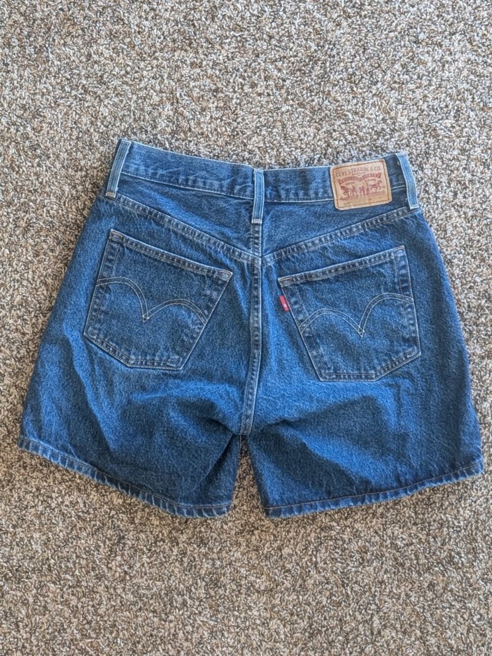 Levi's Classic Rigid Denim High-Waisted Shorts / Indigo / Size 27